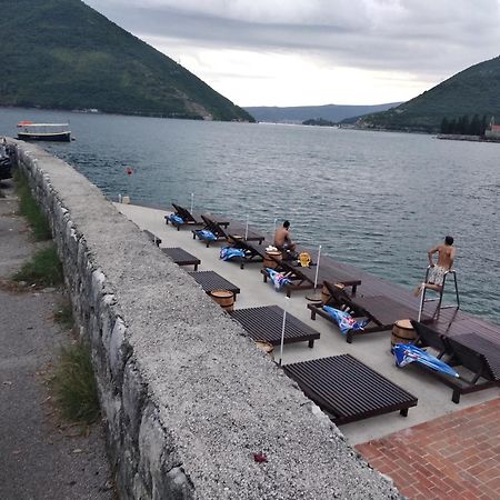 Ferienwohnung Old House Perast Exterior foto