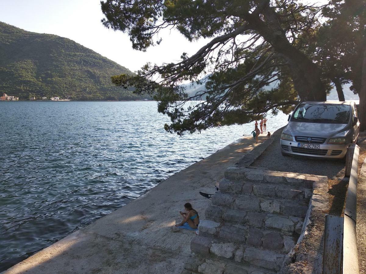 Ferienwohnung Old House Perast Exterior foto